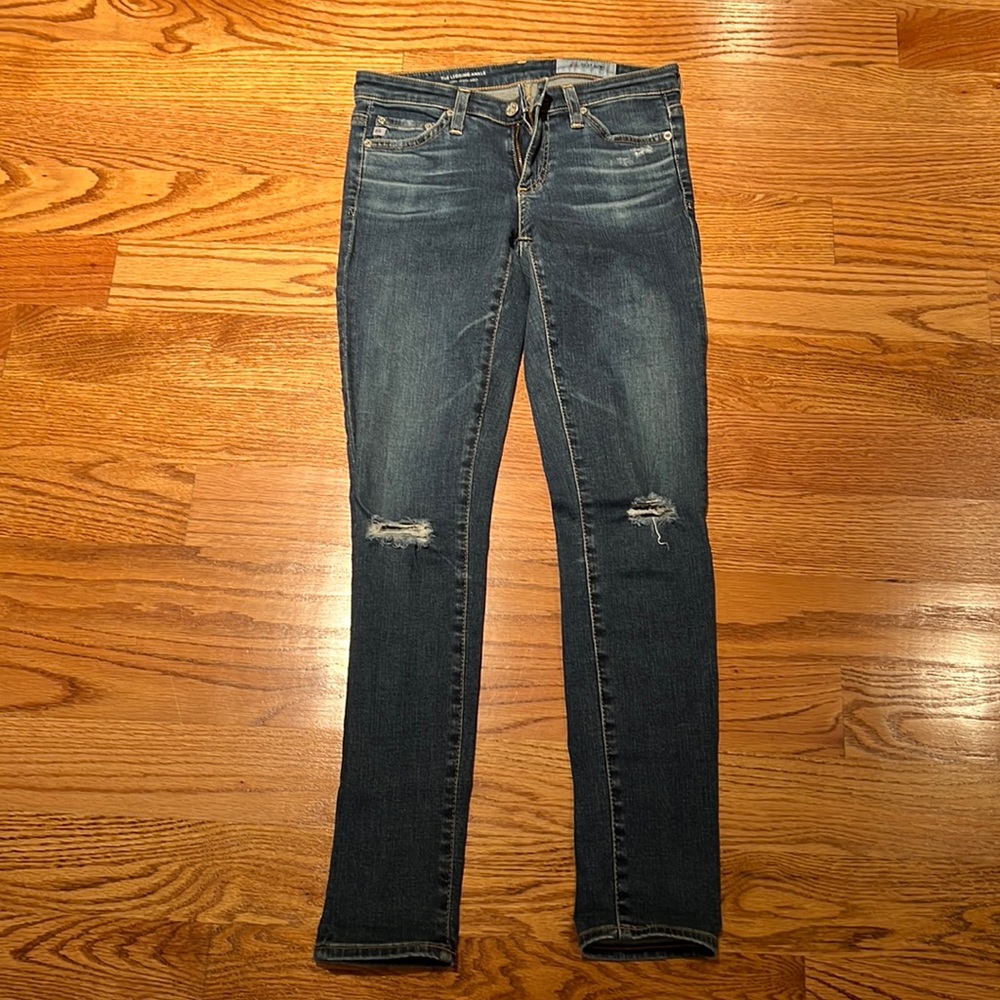 AG denim the legging ankle jean size 24 - super comfortable jeans!